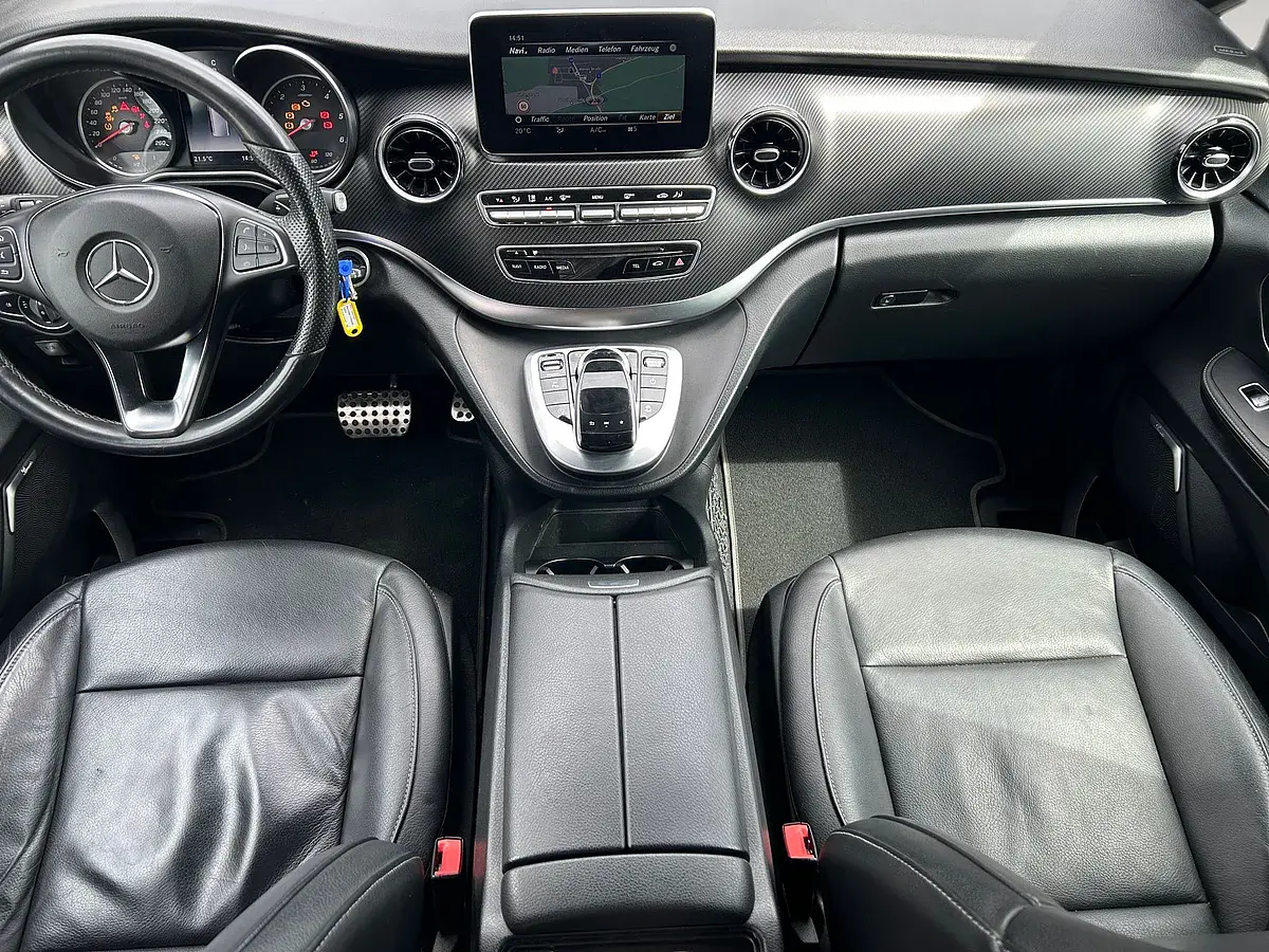 Bild 10 - Mercedes V 300 d Kombi 4MATIC kompakt Avantgarde