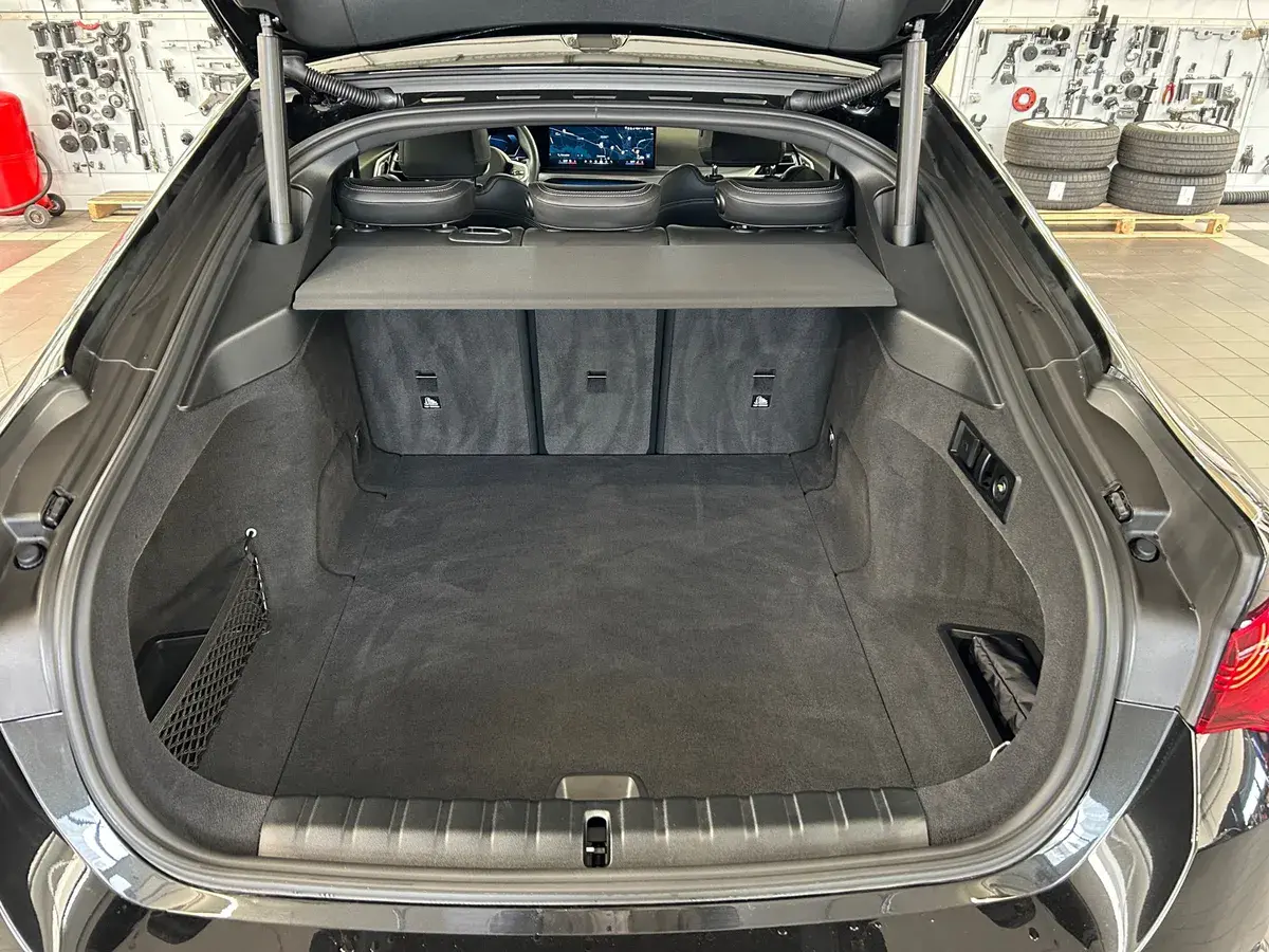 Bild 12 - BMW i4 eDrive40 