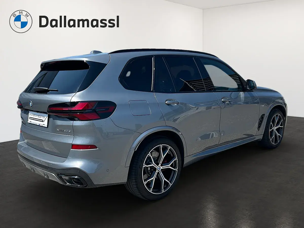 Bild 3 - BMW X5 xDrive50e