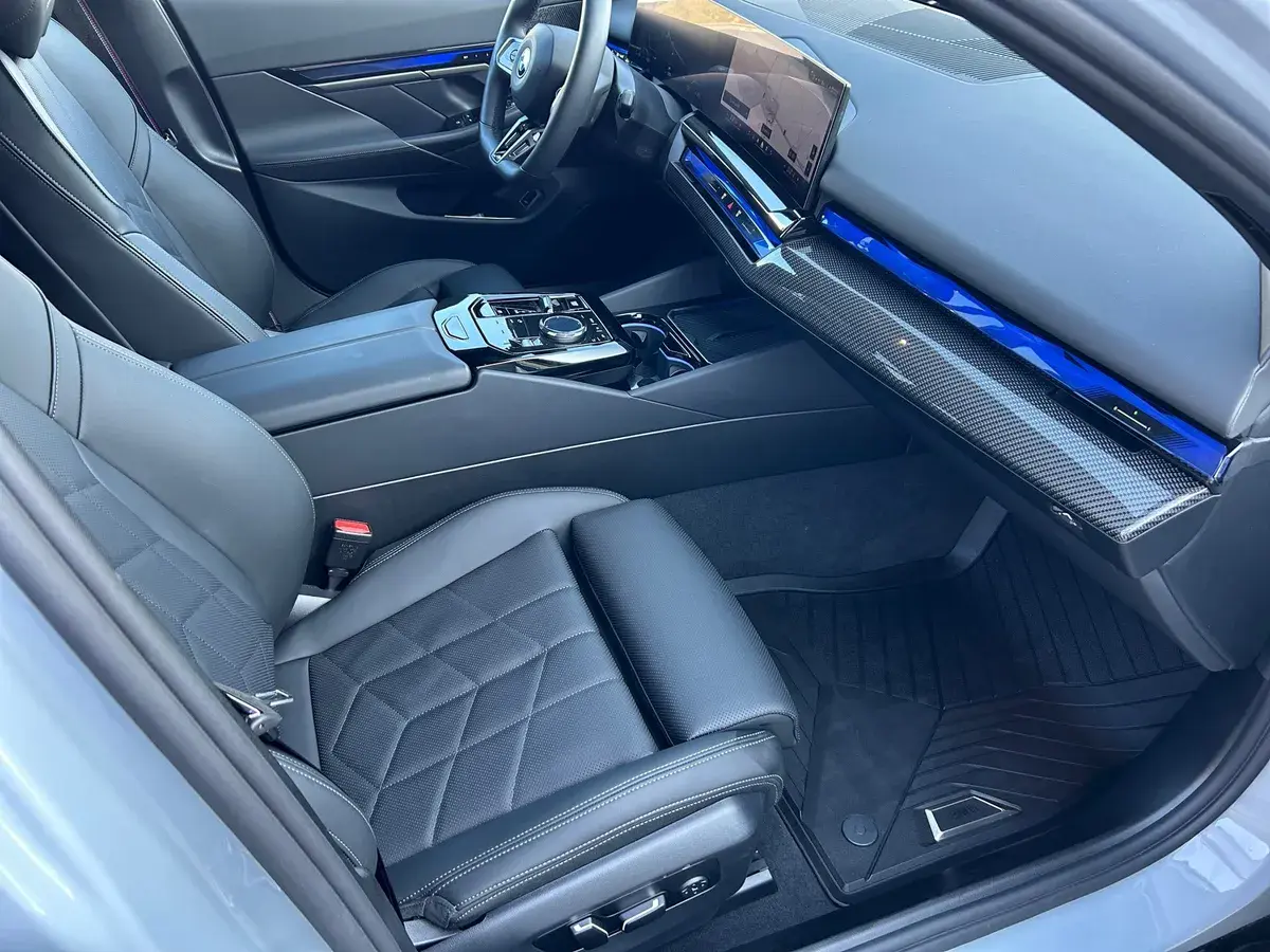 Bild 15 - BMW i5 eDrive40