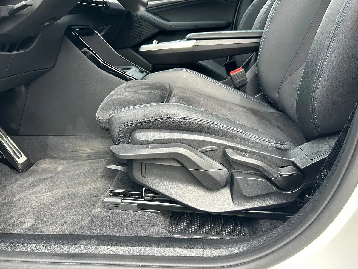 Bild 16 - BMW 218d