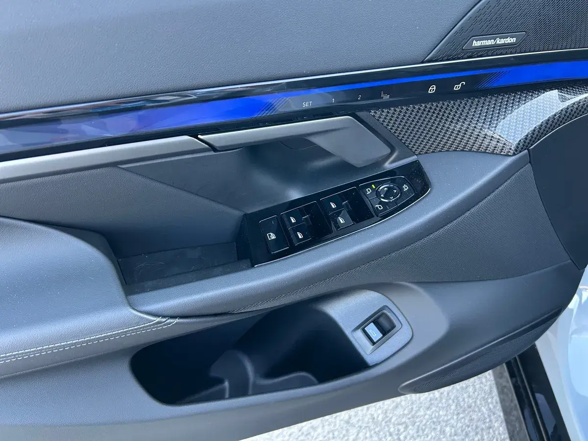 Bild 16 - BMW i5 eDrive40