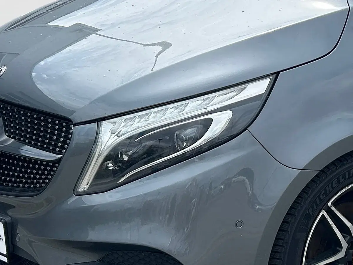 Bild 5 - Mercedes V 300 d Kombi 4MATIC kompakt Avantgarde