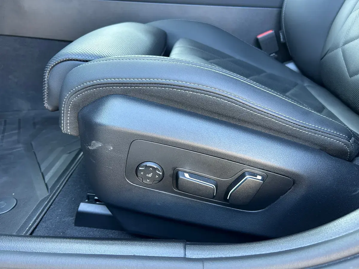 Bild 17 - BMW i5 eDrive40