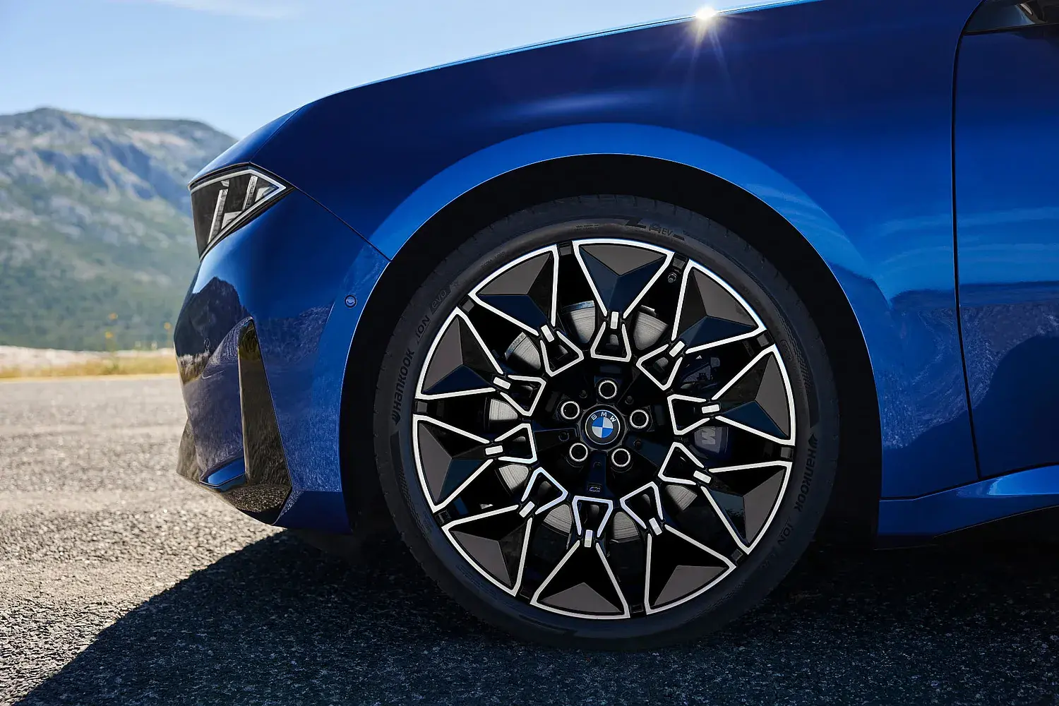 BMW i3 M50