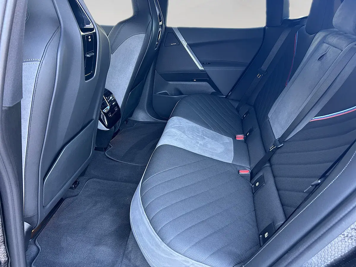 Bild 11 - BMW iX xDrive45 