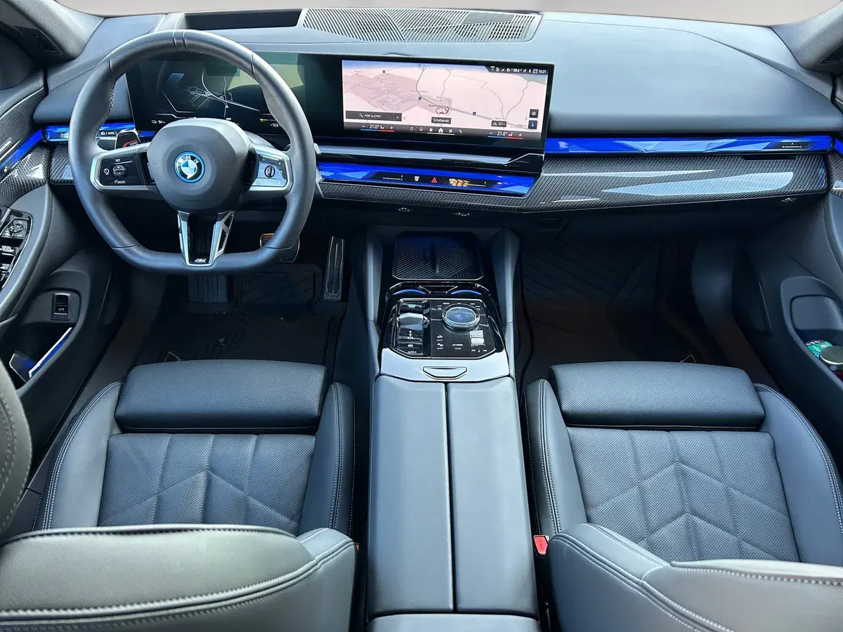 Bild 10 - BMW i5 eDrive40