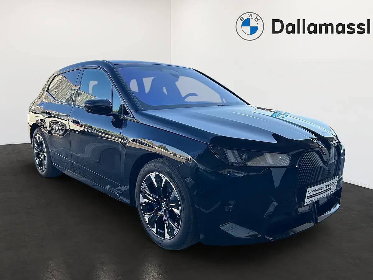 Bild 2 - BMW iX xDrive45 