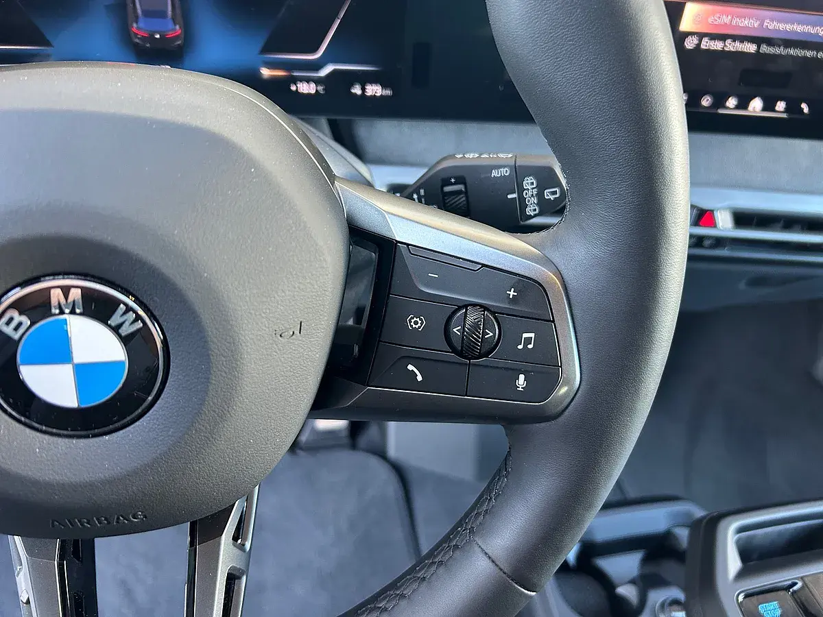 Bild 18 - BMW iX xDrive45 